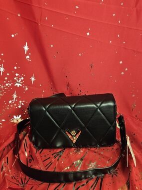 NWT Valentino Orlandi Vegan Leather Black Quilted Crossbody Bag with Gold Accent